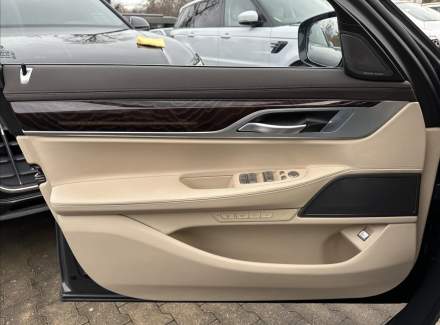 BMW - 7er