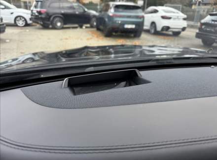 Mercedes-Benz - S-class