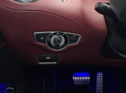 Mercedes-Benz - S-class