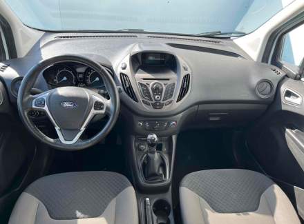 Ford - Tourneo Courier