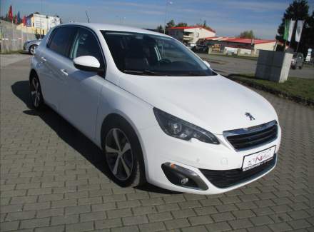 Peugeot - 308