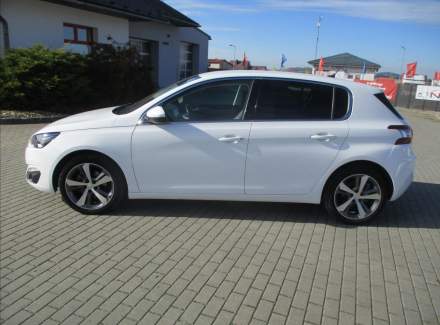 Peugeot - 308