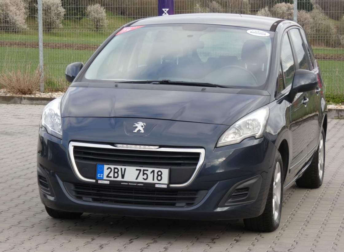 Peugeot - 5008