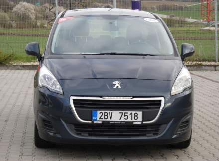 Peugeot - 5008