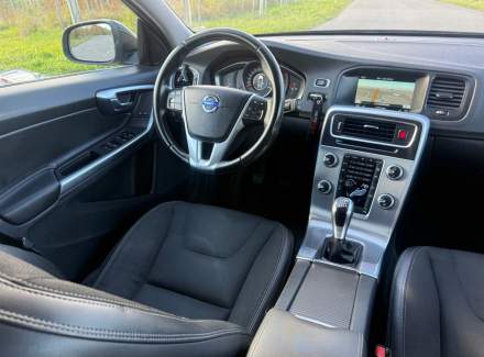 Volvo - V60