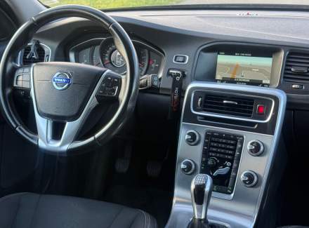 Volvo - V60