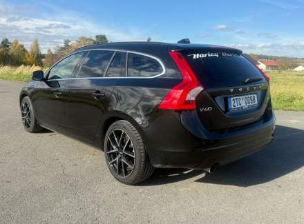 Volvo - V60