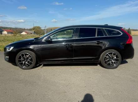 Volvo - V60