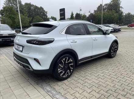 Kia - XCeed