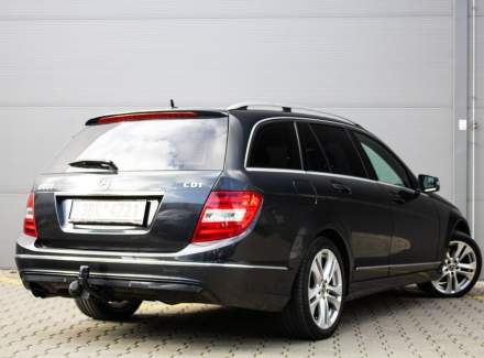 Mercedes-Benz - C-class