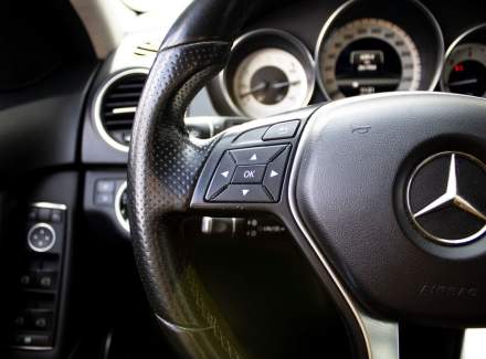 Mercedes-Benz - C-class
