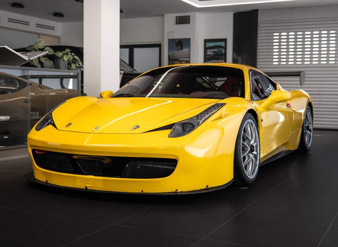 Ferrari - 458