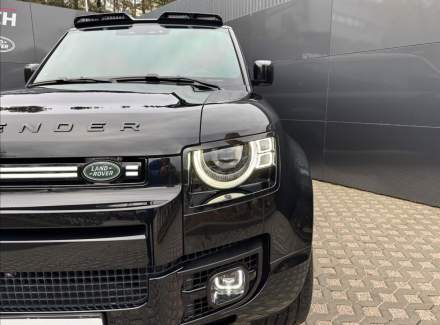 Land Rover - Defender