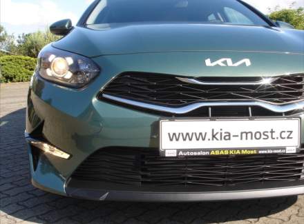 Kia - Cee'd