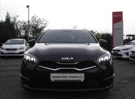 Kia - Cee'd