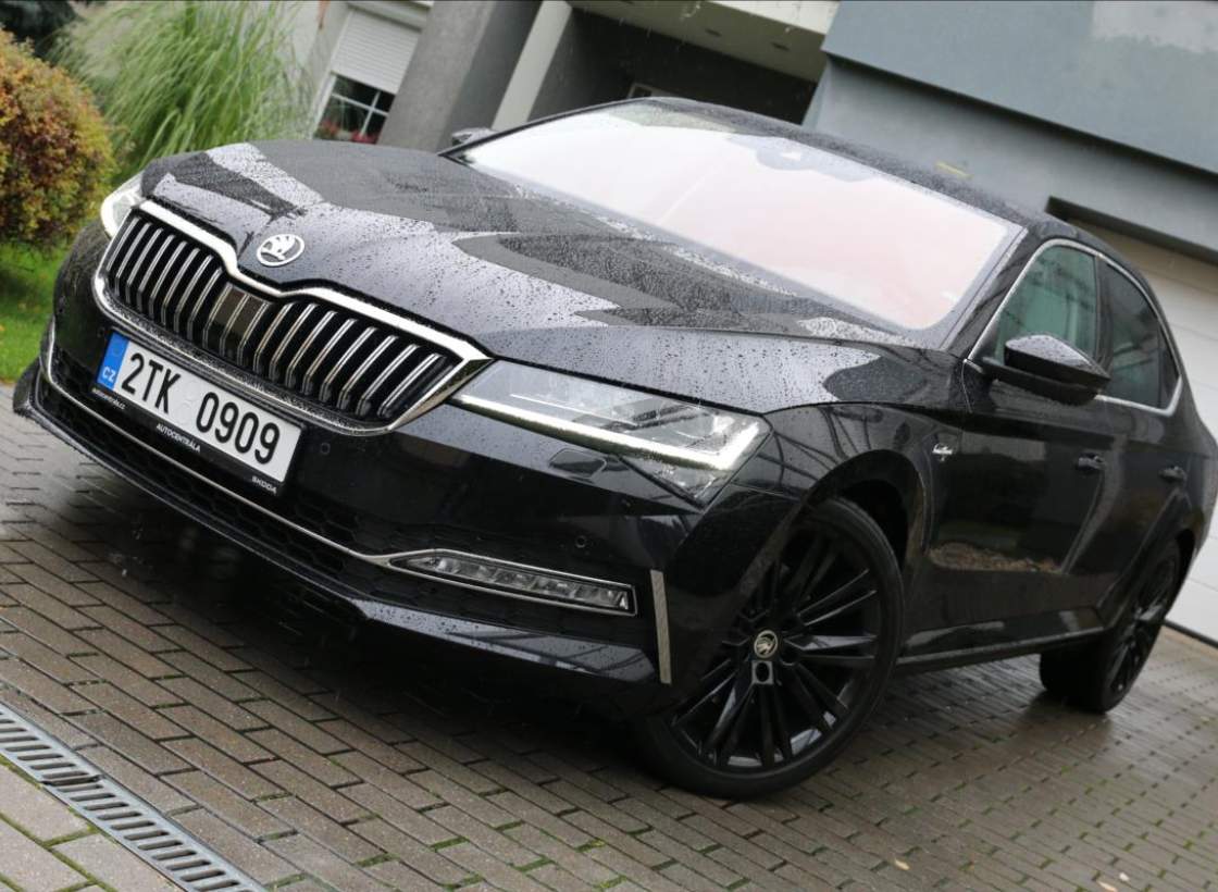 Škoda - Superb