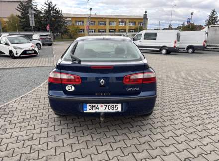 Renault - Laguna