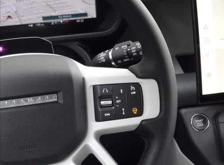 Land Rover - Defender