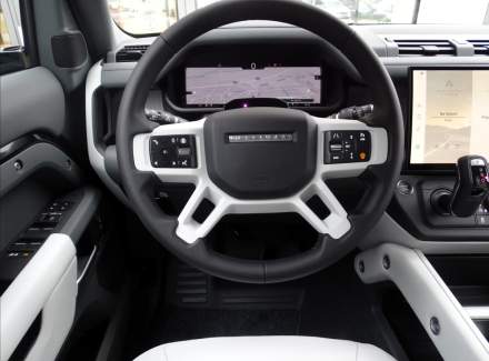 Land Rover - Defender