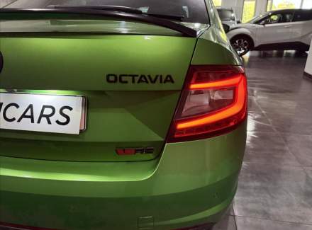 Škoda - Octavia