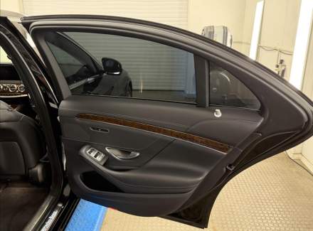 Mercedes-Benz - S-class