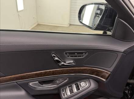 Mercedes-Benz - S-class