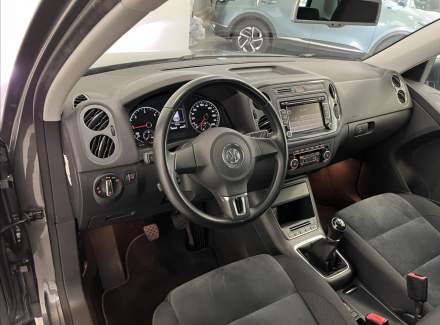 Volkswagen - Tiguan