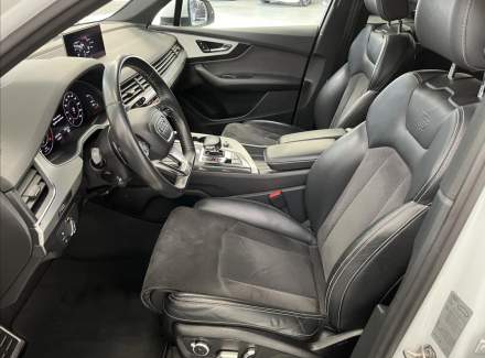 Audi - Q7