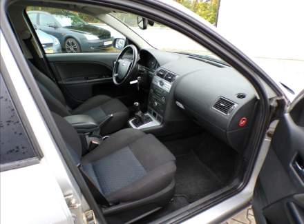 Ford - Mondeo