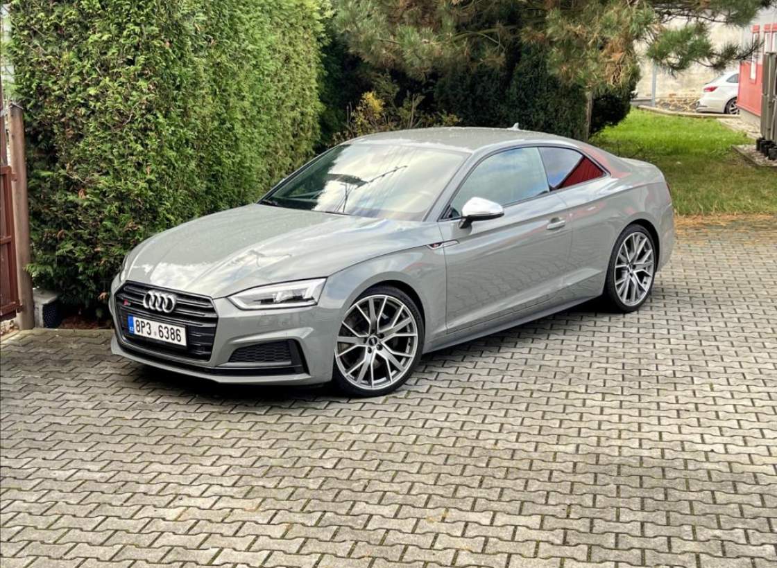 Audi - S5