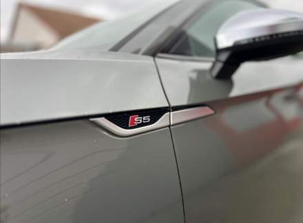 Audi - S5