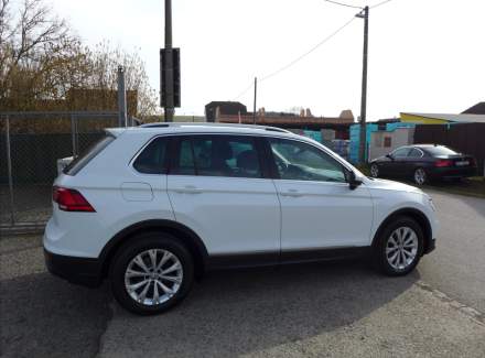 Volkswagen - Tiguan
