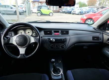 Mitsubishi - Lancer