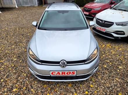 Volkswagen - Golf