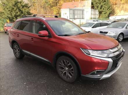 Mitsubishi - Outlander
