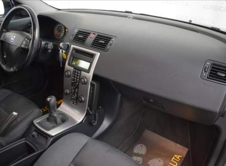 Volvo - V50