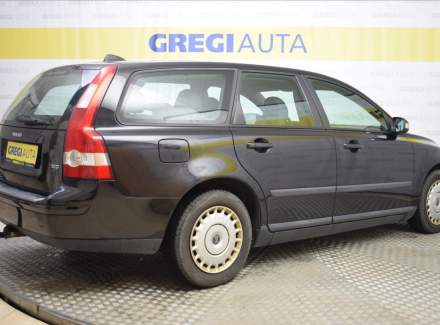 Volvo - V50