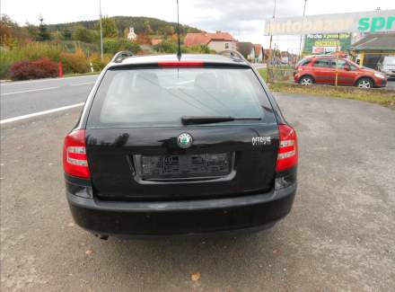 Škoda - Octavia