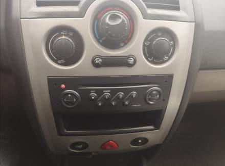 Renault - Megane