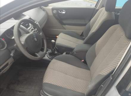Renault - Megane