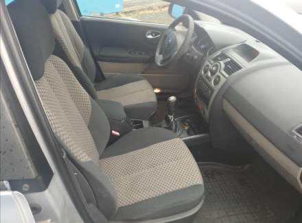 Renault - Megane