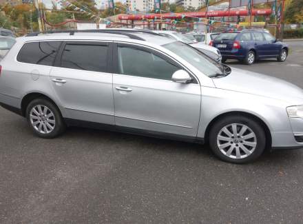 Volkswagen - Passat