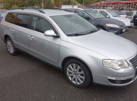 Volkswagen - Passat