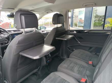 Volkswagen - Touran