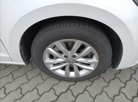 Volkswagen - Touran