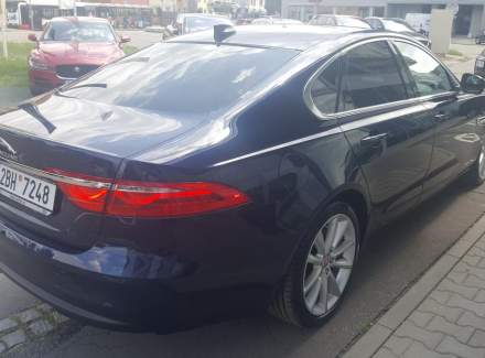 Jaguar - XF