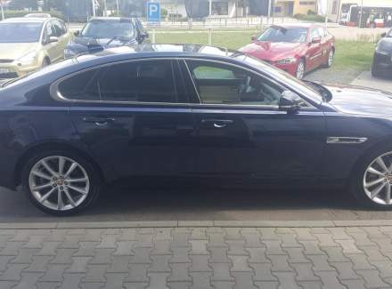 Jaguar - XF