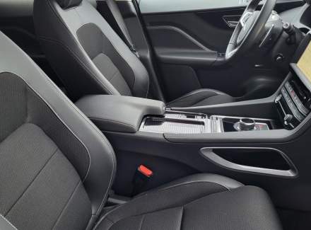 Jaguar - F-Pace