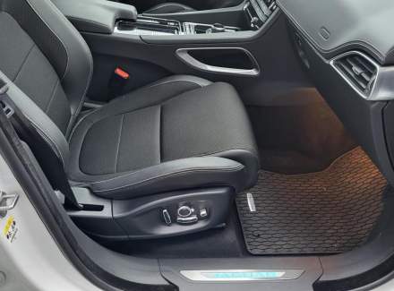 Jaguar - F-Pace