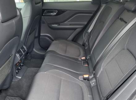 Jaguar - F-Pace
